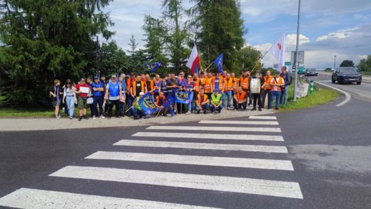 Lubelskie. Kolejarze protestują: "Nie pozwolimy na dalszą bierność rządu" [ZDJĘCIA]