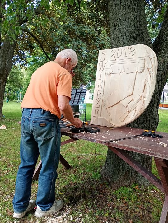 Gmina Dorohusk. Rozpoczął się VIII Plener rzeźbiarsko-malarski "Kultura i Sztuka Nad Bugiem" [GALERIA ZDJĘĆ]