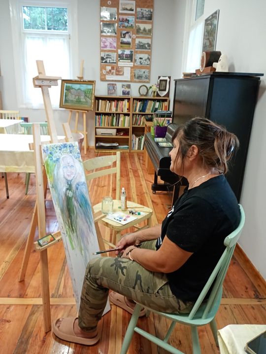 Gmina Dorohusk. Rozpoczął się VIII Plener rzeźbiarsko-malarski "Kultura i Sztuka Nad Bugiem" [GALERIA ZDJĘĆ]