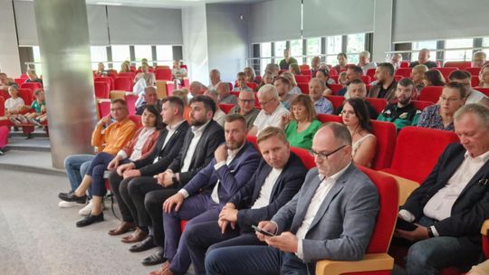 Chełmianka Chełm gotowa na nadchodzący sezon 2025/2026. Zaprezentowała zawodników [GALERIA ZDJĘĆ]