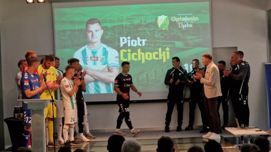 Chełmianka Chełm gotowa na nadchodzący sezon 2025/2026. Zaprezentowała zawodników [GALERIA ZDJĘĆ]