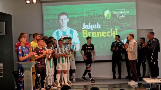 Chełmianka Chełm gotowa na nadchodzący sezon 2025/2026. Zaprezentowała zawodników [GALERIA ZDJĘĆ]