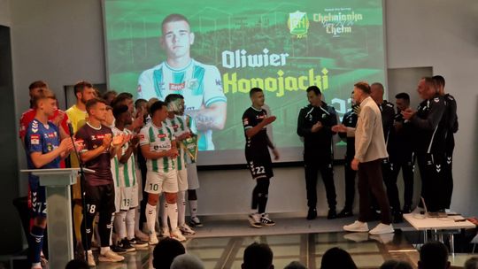 Chełmianka Chełm gotowa na nadchodzący sezon 2025/2026. Zaprezentowała zawodników [GALERIA ZDJĘĆ]