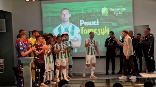 Chełmianka Chełm gotowa na nadchodzący sezon 2025/2026. Zaprezentowała zawodników [GALERIA ZDJĘĆ]