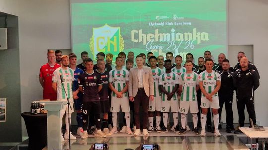 Chełmianka Chełm gotowa na nadchodzący sezon 2025/2026. Zaprezentowała zawodników [GALERIA ZDJĘĆ]