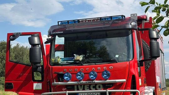 Tragiczny finał poszukiwań. Płetwonurkowie znaleźli w jeziorze Łukie ciało zaginionego mężczyzny [ZDJĘCIA]