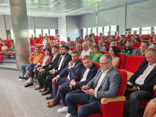 Chełmianka Chełm gotowa na nadchodzący sezon 2025/2026. Zaprezentowała zawodników [GALERIA ZDJĘĆ]