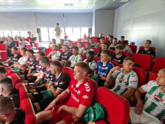 Chełmianka Chełm gotowa na nadchodzący sezon 2025/2026. Zaprezentowała zawodników [GALERIA ZDJĘĆ]