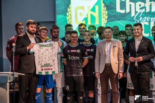 Chełmianka Chełm gotowa na nadchodzący sezon 2025/2026. Zaprezentowała zawodników [GALERIA ZDJĘĆ]