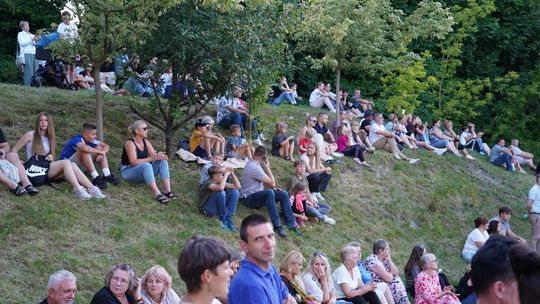 Chełm. Koncert Godzina "W" przy skarpie Chełmskiego Domu Kultury [GALERIA ZDJĘĆ]