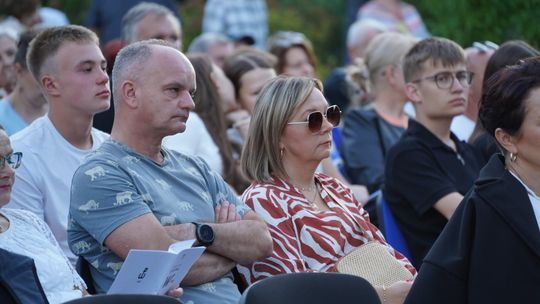 Chełm. Koncert Godzina "W" przy skarpie Chełmskiego Domu Kultury [GALERIA ZDJĘĆ]