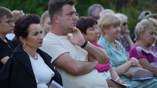 Chełm. Koncert Godzina "W" przy skarpie Chełmskiego Domu Kultury [GALERIA ZDJĘĆ]