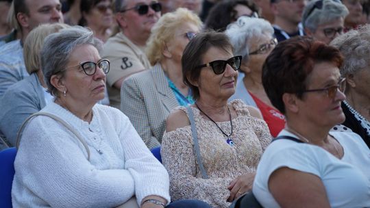 Chełm. Koncert Godzina "W" przy skarpie Chełmskiego Domu Kultury [GALERIA ZDJĘĆ]