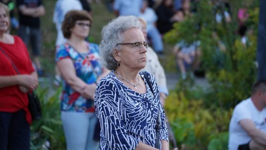 Chełm. Koncert Godzina "W" przy skarpie Chełmskiego Domu Kultury [GALERIA ZDJĘĆ]