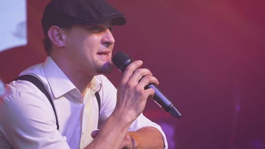 Chełm. Koncert Godzina "W" przy skarpie Chełmskiego Domu Kultury [GALERIA ZDJĘĆ]