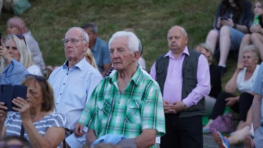 Chełm. Koncert Godzina "W" przy skarpie Chełmskiego Domu Kultury [GALERIA ZDJĘĆ]