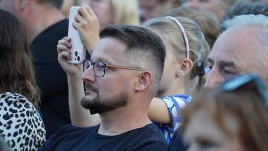 Chełm. Koncert Godzina "W" przy skarpie Chełmskiego Domu Kultury [GALERIA ZDJĘĆ]