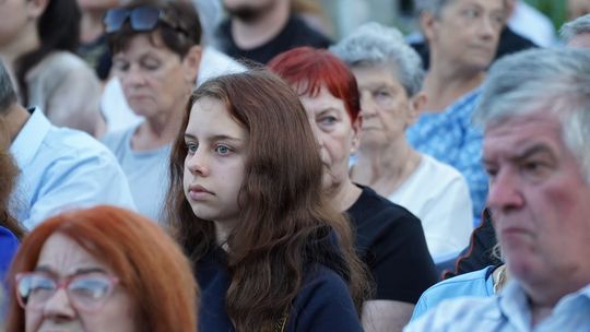 Chełm. Koncert Godzina "W" przy skarpie Chełmskiego Domu Kultury [GALERIA ZDJĘĆ]