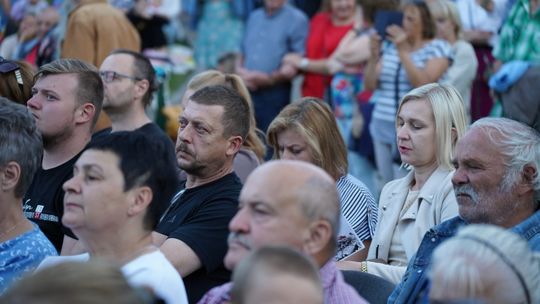 Chełm. Koncert Godzina "W" przy skarpie Chełmskiego Domu Kultury [GALERIA ZDJĘĆ]