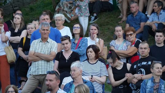 Chełm. Koncert Godzina "W" przy skarpie Chełmskiego Domu Kultury [GALERIA ZDJĘĆ]