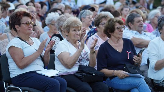 Chełm. Koncert Godzina "W" przy skarpie Chełmskiego Domu Kultury [GALERIA ZDJĘĆ]