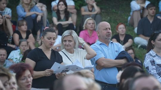 Chełm. Koncert Godzina "W" przy skarpie Chełmskiego Domu Kultury [GALERIA ZDJĘĆ]