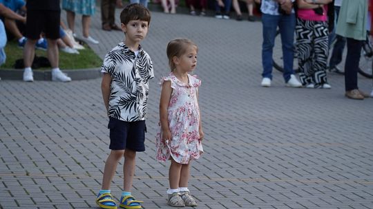 Chełm. Koncert Godzina "W" przy skarpie Chełmskiego Domu Kultury [GALERIA ZDJĘĆ]