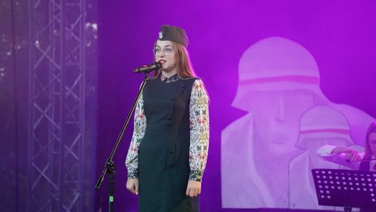 Chełm. Koncert Godzina "W" przy skarpie Chełmskiego Domu Kultury [GALERIA ZDJĘĆ]