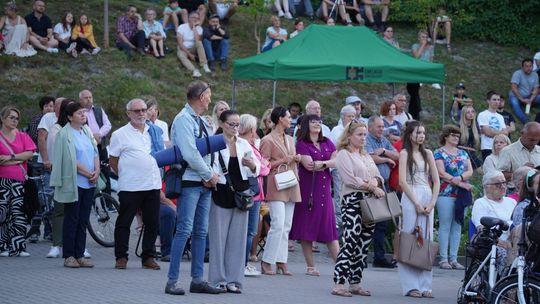 Chełm. Koncert Godzina "W" przy skarpie Chełmskiego Domu Kultury [GALERIA ZDJĘĆ]