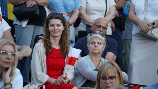 Chełm. Koncert Godzina "W" przy skarpie Chełmskiego Domu Kultury [GALERIA ZDJĘĆ]