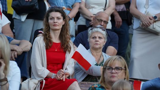 Chełm. Koncert Godzina "W" przy skarpie Chełmskiego Domu Kultury [GALERIA ZDJĘĆ]