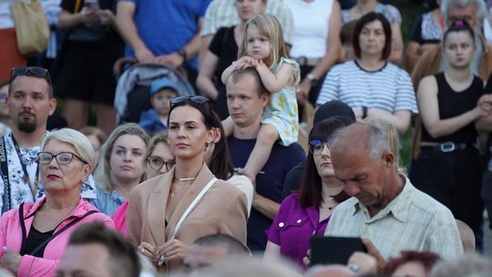 Chełm. Koncert Godzina "W" przy skarpie Chełmskiego Domu Kultury [GALERIA ZDJĘĆ]