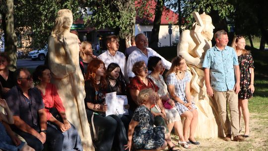 Gm. Dorohusk. Wyjątkowy wernisaż VIII Pleneru Rzeźbiarsko-Malarskiego [GALERIA ZDJĘĆ]