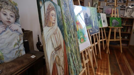 Gm. Dorohusk. Wyjątkowy wernisaż VIII Pleneru Rzeźbiarsko-Malarskiego [GALERIA ZDJĘĆ]