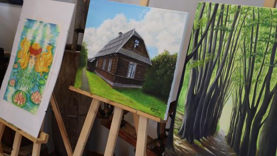 Gm. Dorohusk. Wyjątkowy wernisaż VIII Pleneru Rzeźbiarsko-Malarskiego [GALERIA ZDJĘĆ]