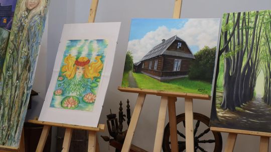 Gm. Dorohusk. Wyjątkowy wernisaż VIII Pleneru Rzeźbiarsko-Malarskiego [GALERIA ZDJĘĆ]