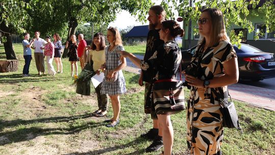 Gm. Dorohusk. Wyjątkowy wernisaż VIII Pleneru Rzeźbiarsko-Malarskiego [GALERIA ZDJĘĆ]