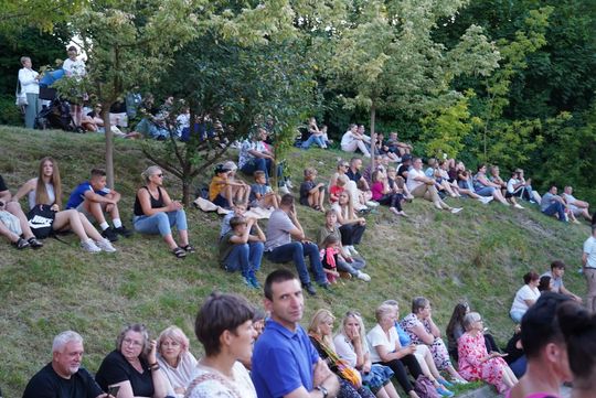 Chełm. Koncert Godzina "W" przy skarpie Chełmskiego Domu Kultury [GALERIA ZDJĘĆ]