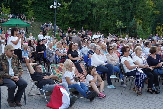 Chełm. Koncert Godzina "W" przy skarpie Chełmskiego Domu Kultury [GALERIA ZDJĘĆ]