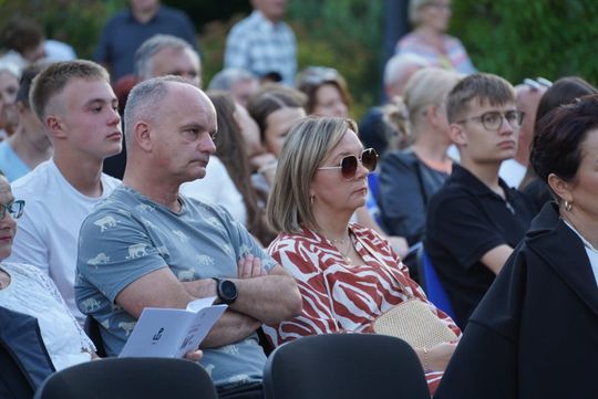 Chełm. Koncert Godzina "W" przy skarpie Chełmskiego Domu Kultury [GALERIA ZDJĘĆ]