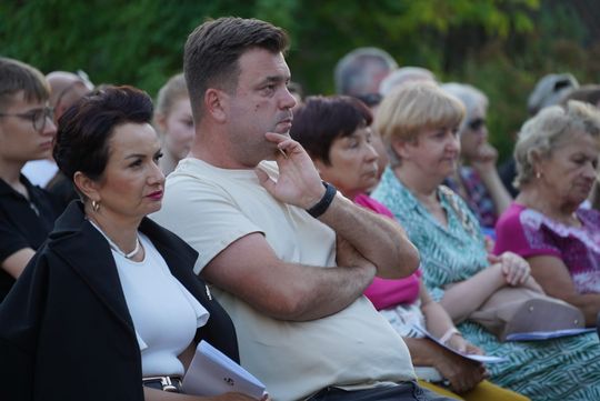 Chełm. Koncert Godzina "W" przy skarpie Chełmskiego Domu Kultury [GALERIA ZDJĘĆ]