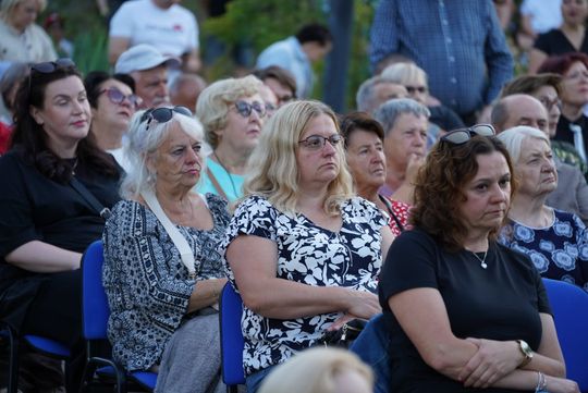 Chełm. Koncert Godzina "W" przy skarpie Chełmskiego Domu Kultury [GALERIA ZDJĘĆ]