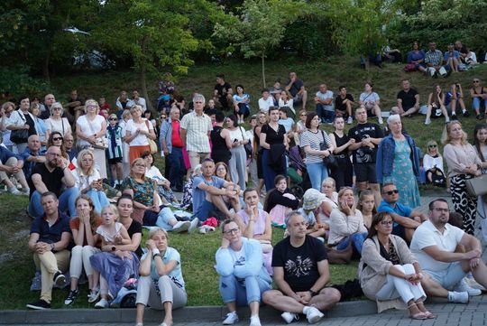 Chełm. Koncert Godzina "W" przy skarpie Chełmskiego Domu Kultury [GALERIA ZDJĘĆ]