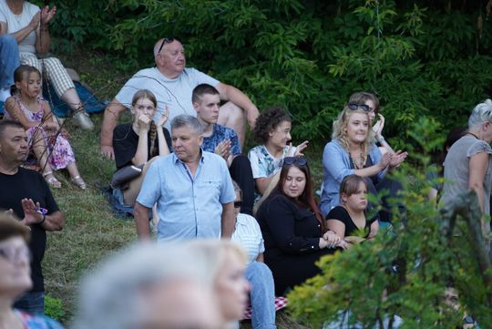 Chełm. Koncert Godzina "W" przy skarpie Chełmskiego Domu Kultury [GALERIA ZDJĘĆ]