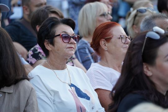 Chełm. Koncert Godzina "W" przy skarpie Chełmskiego Domu Kultury [GALERIA ZDJĘĆ]