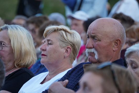 Chełm. Koncert Godzina "W" przy skarpie Chełmskiego Domu Kultury [GALERIA ZDJĘĆ]