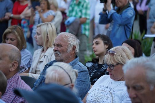 Chełm. Koncert Godzina "W" przy skarpie Chełmskiego Domu Kultury [GALERIA ZDJĘĆ]