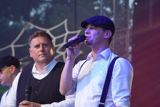 Chełm. Koncert Godzina "W" przy skarpie Chełmskiego Domu Kultury [GALERIA ZDJĘĆ]