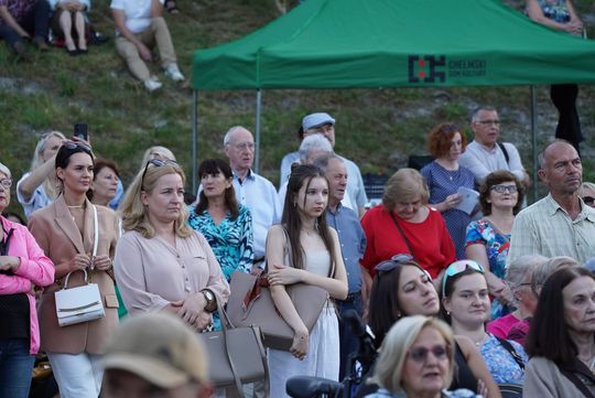 Chełm. Koncert Godzina "W" przy skarpie Chełmskiego Domu Kultury [GALERIA ZDJĘĆ]