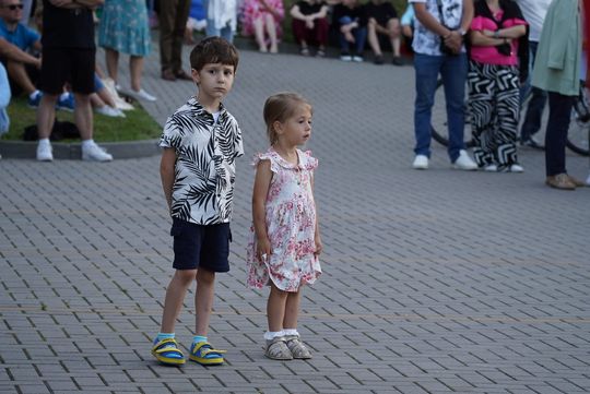 Chełm. Koncert Godzina "W" przy skarpie Chełmskiego Domu Kultury [GALERIA ZDJĘĆ]